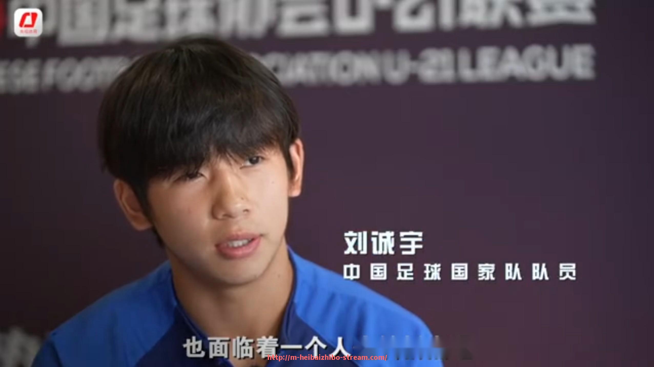 黑白体育直播-CBA球迷会变成中国足球迷吗:分析CBA球迷对足球的兴趣变化