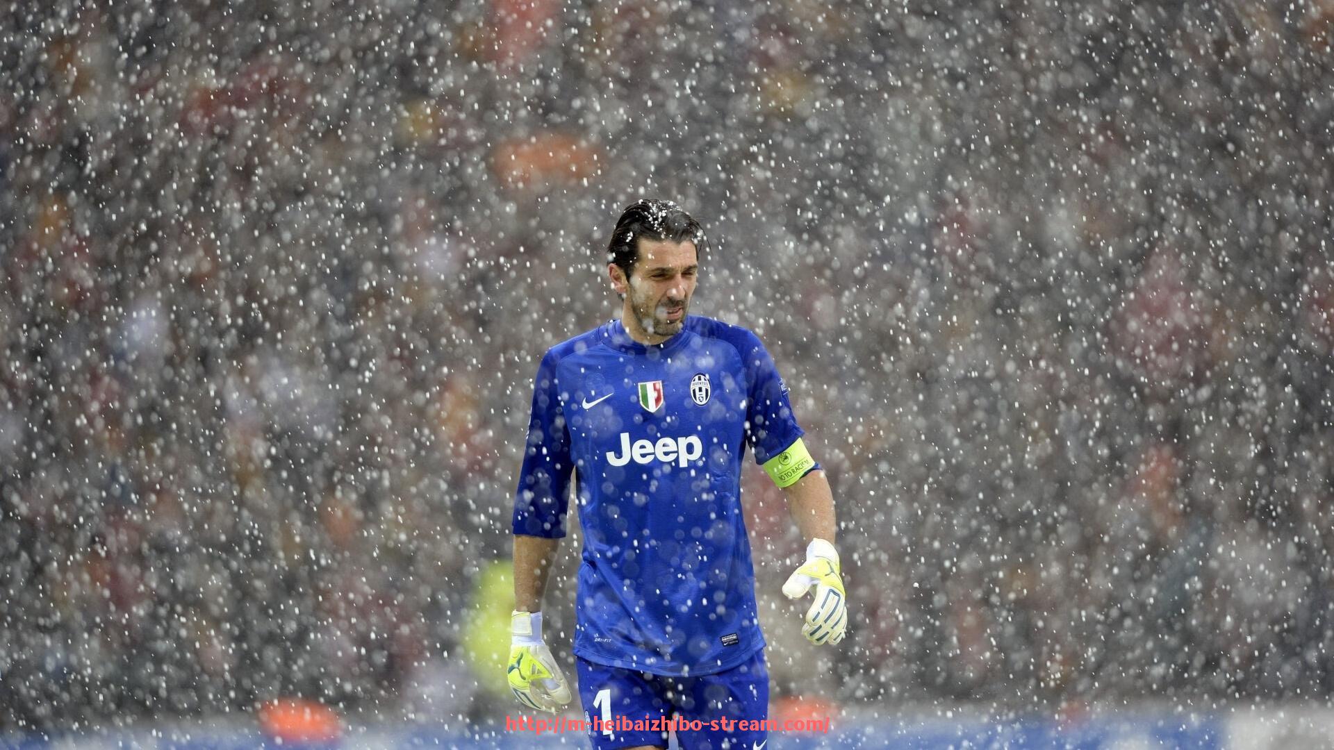 黑白体育直播-世俱杯球队比赛射门成功率的详细统计与技术评估