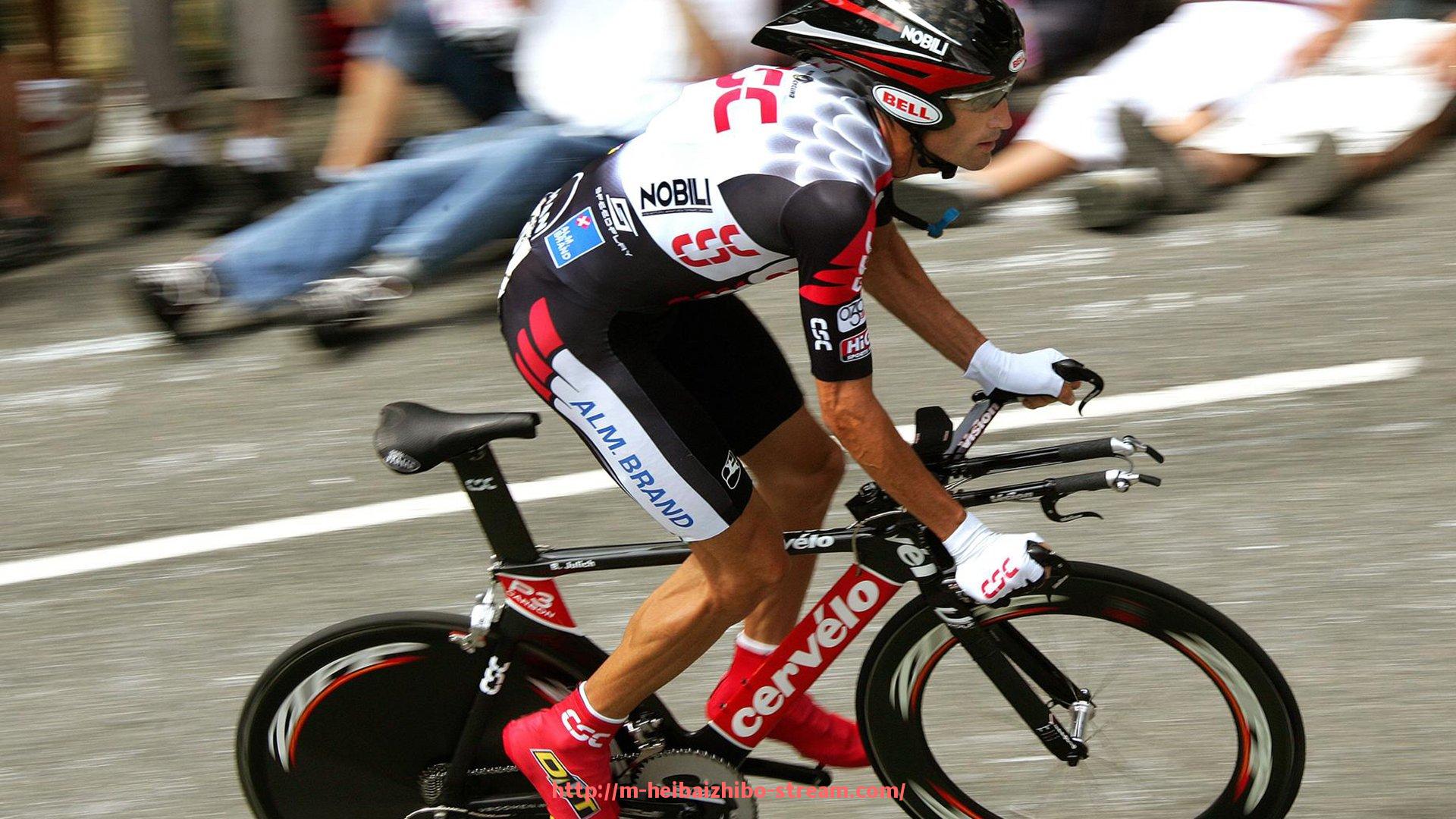 黑白体育直播-2025年意甲球队最新身价排名及价值分析